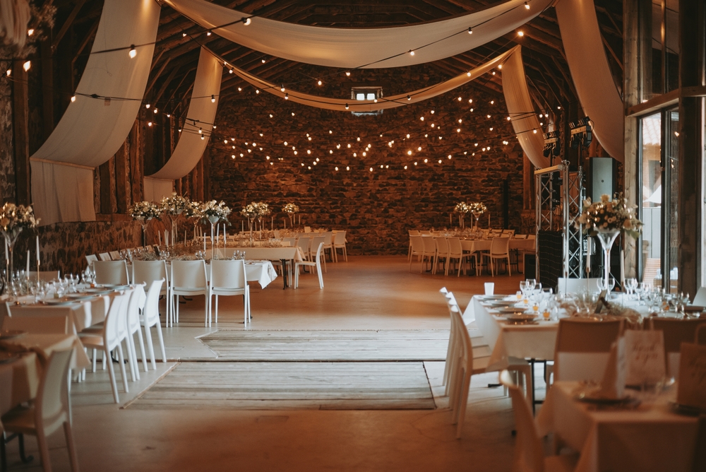 A welcoming restaurant interior